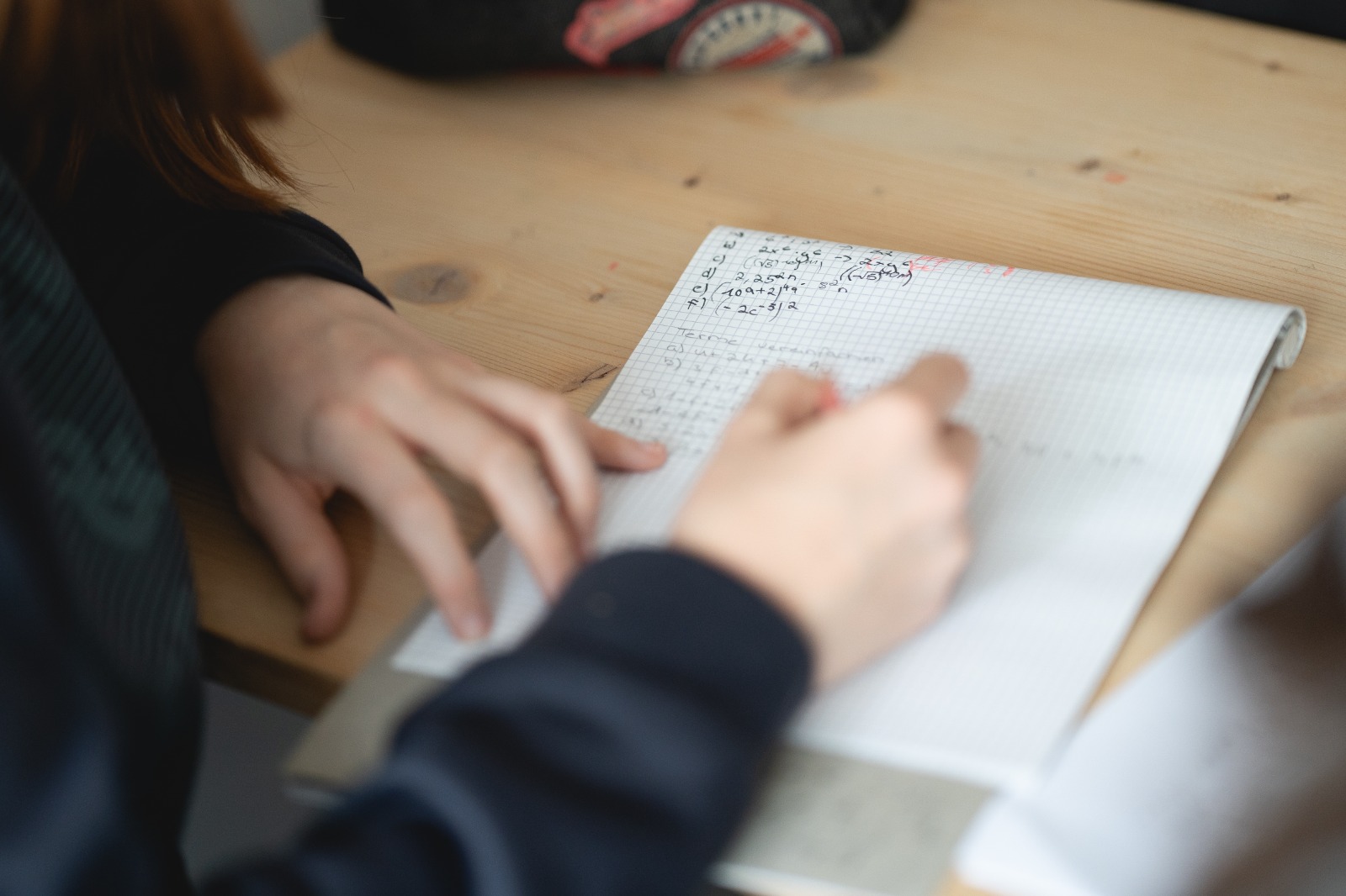 Der Tag der Aufnahmeprüfung. Wie Schüler:innen ruhig bleiben und handlungsfähig arbeiten